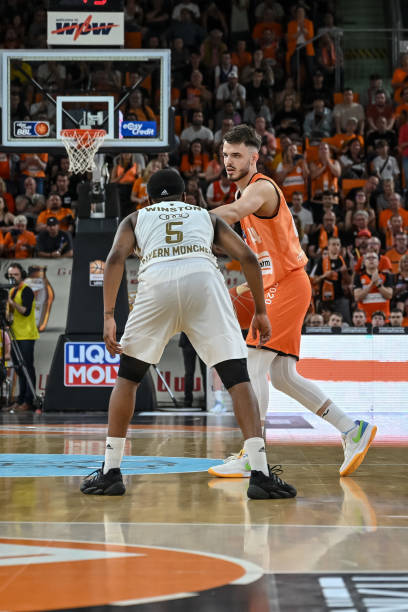 门前的细微 门前的细微