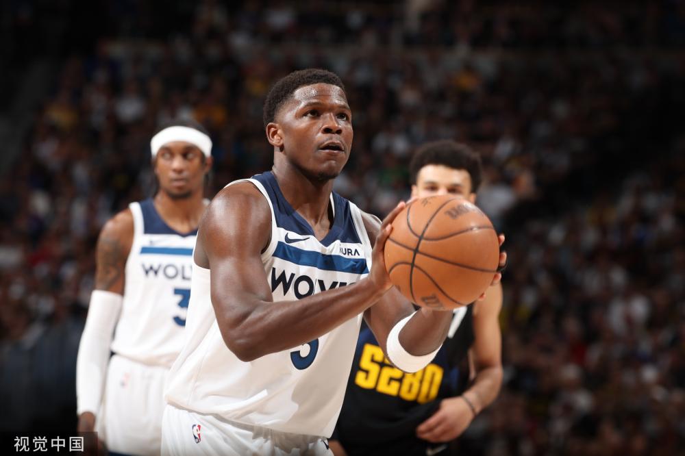 卡尔顿缺席 卡尔顿缺席